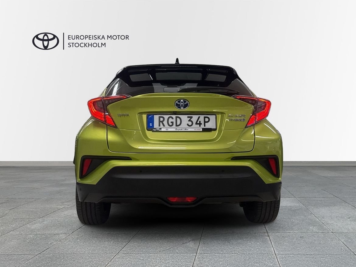 Toyota C-HR 1,8 HYBRID 2019, kuva 4/20