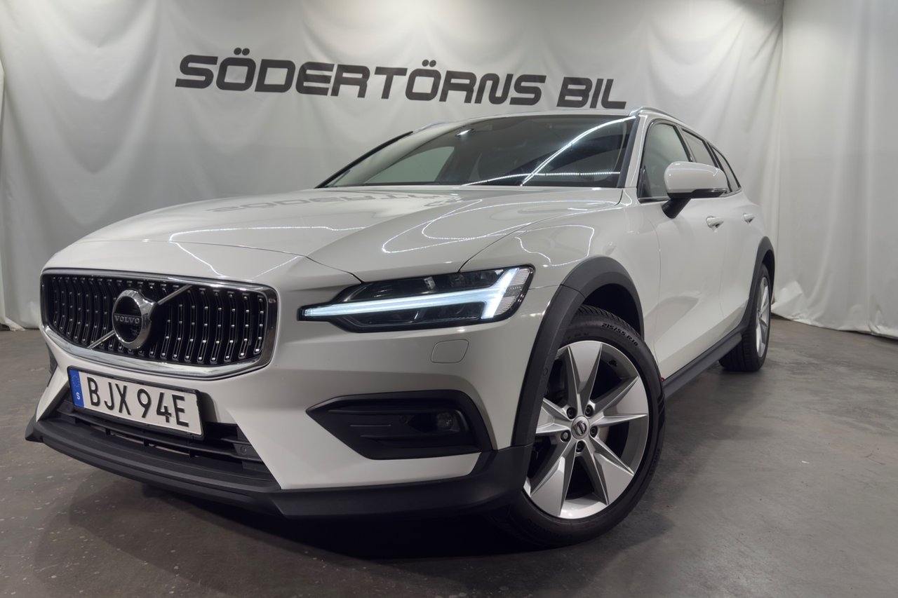 Volvo V60 Cross Country B4 AWD VOC DRAG 2021, bild 2/24
