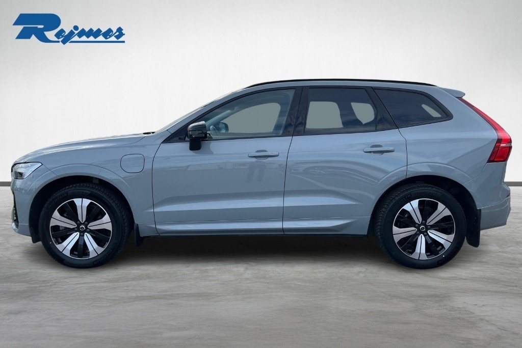 Volvo XC60 Recharge T6 Plus Dark Edition 2024, bild 2/10