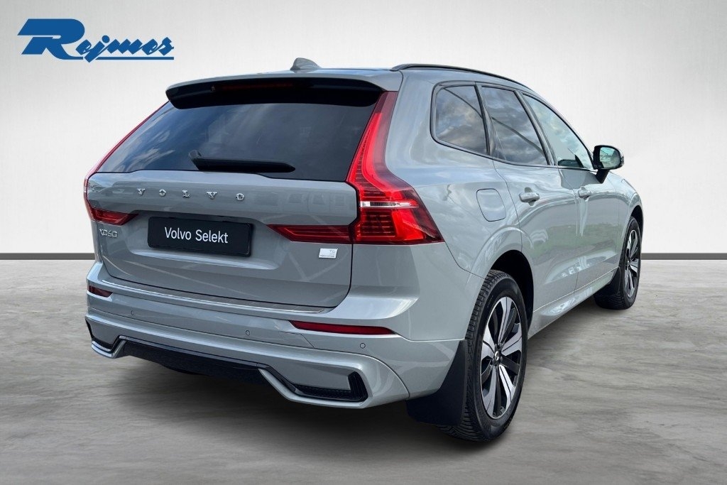 Volvo XC60 Recharge T6 Plus Dark Edition 2024, bild 6/10