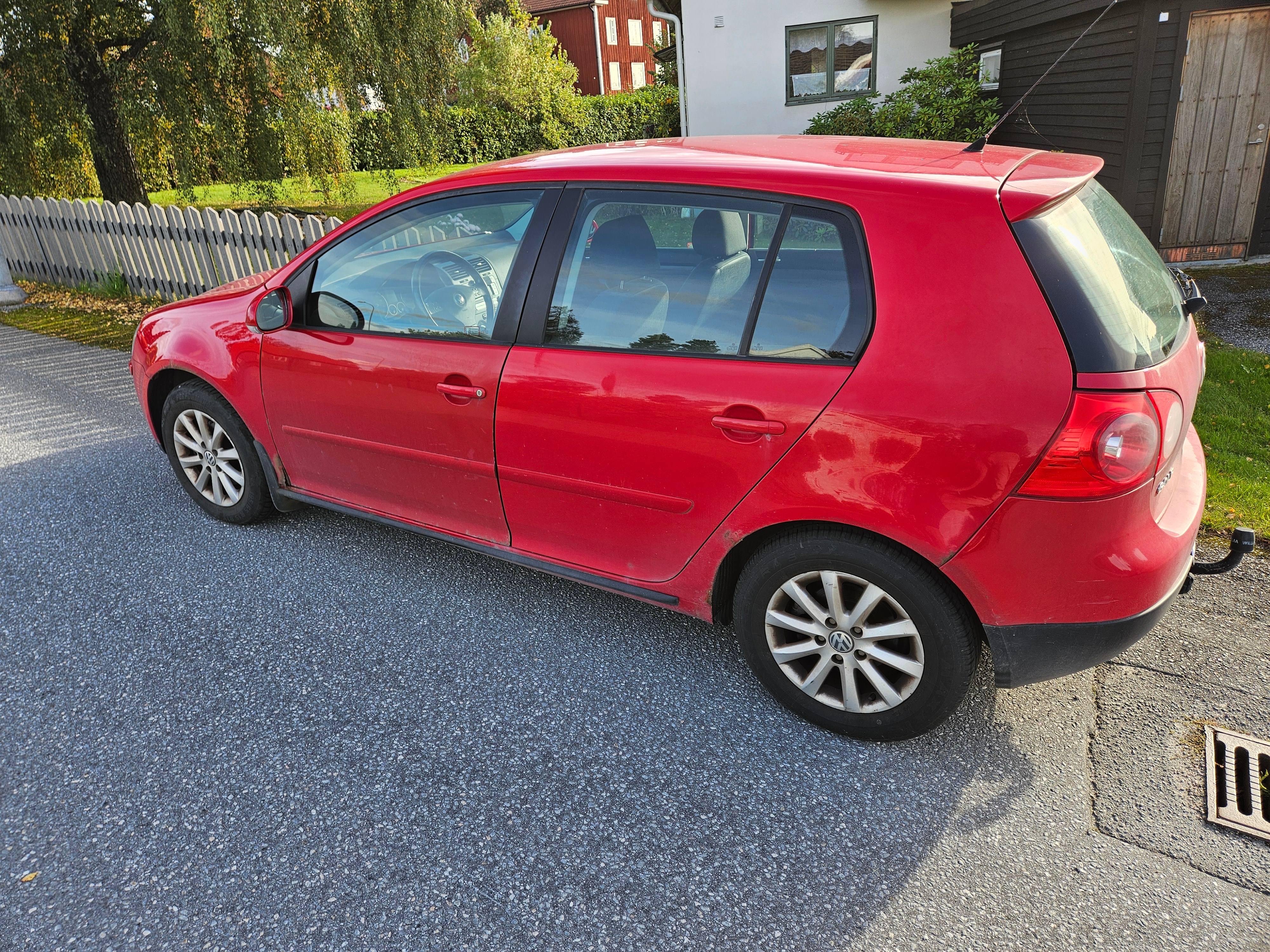 Volkswagen Golf V 5-dörrar 1.6 Manuell 2007, bild 3/5