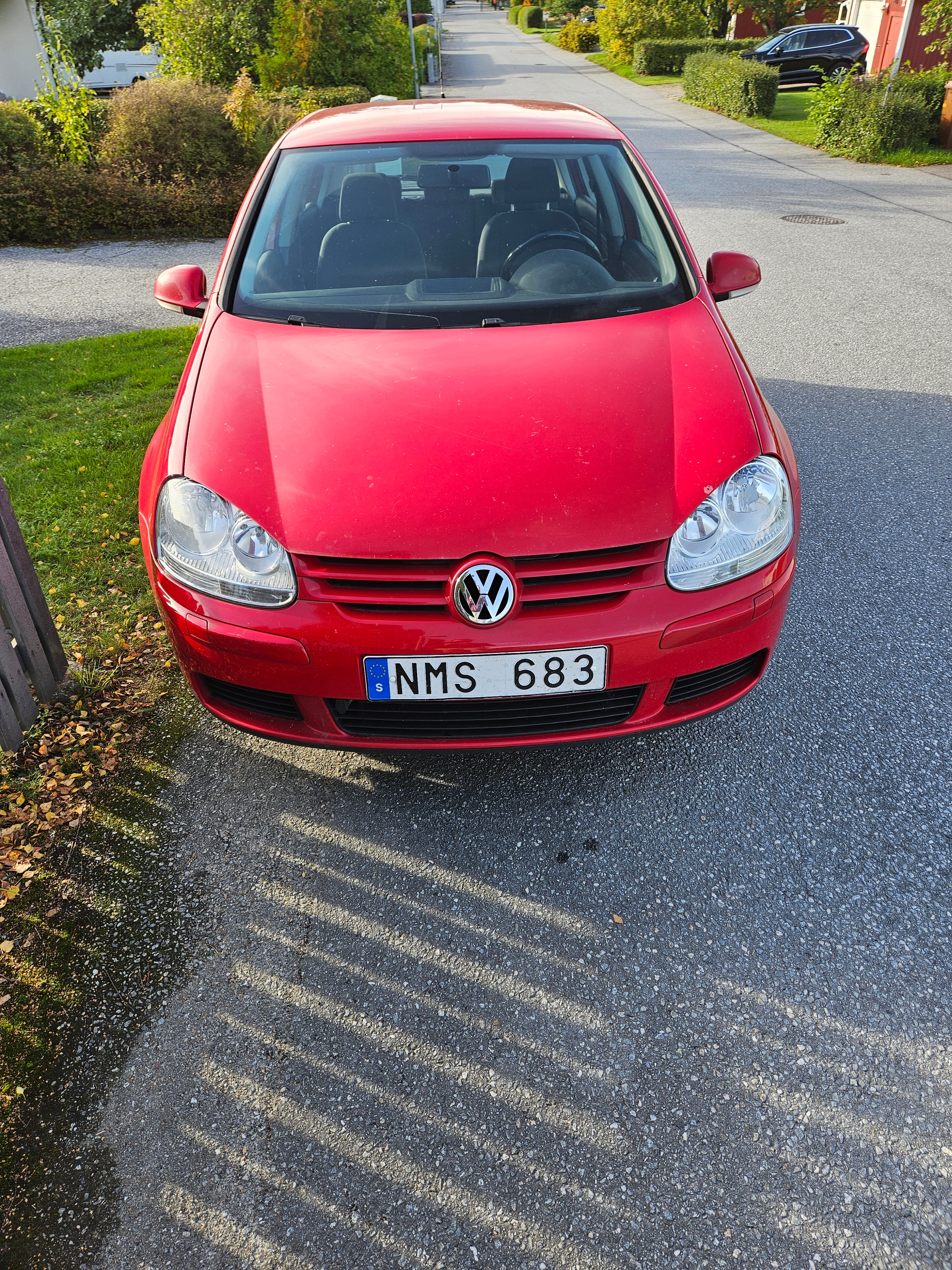 Volkswagen Golf V 5-dörrar 1.6 Manuell 2007, bild 2/5