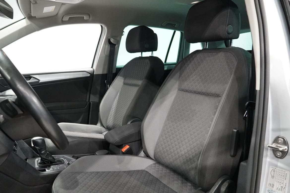 Volkswagen Tiguan 2018, bild 6/10