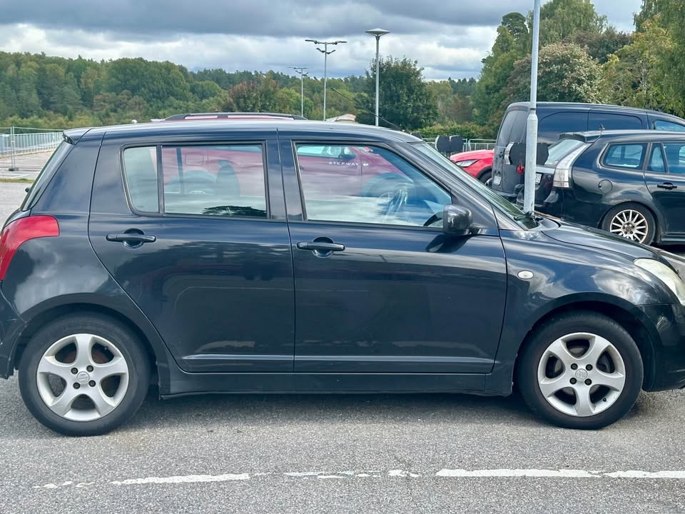 Suzuki Swift 2005, bild 3/10