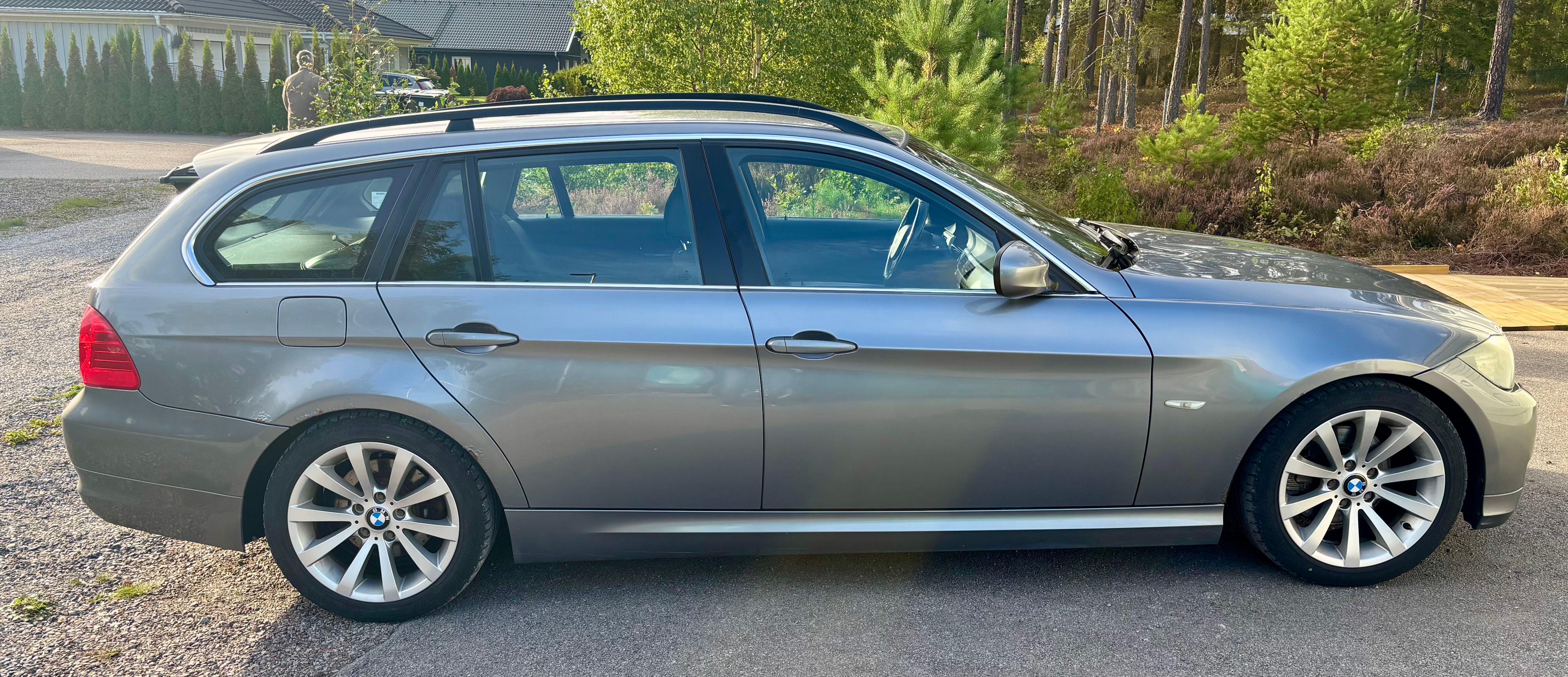 BMW 325 i Touring Manuell 2009, bild 7/7