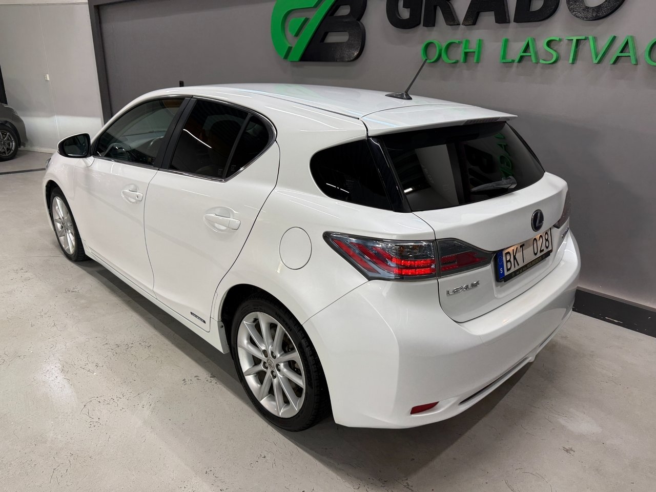 Lexus CT 200h 1.8 CVT F Sport B-KAM GPS 2011, bild 3/10