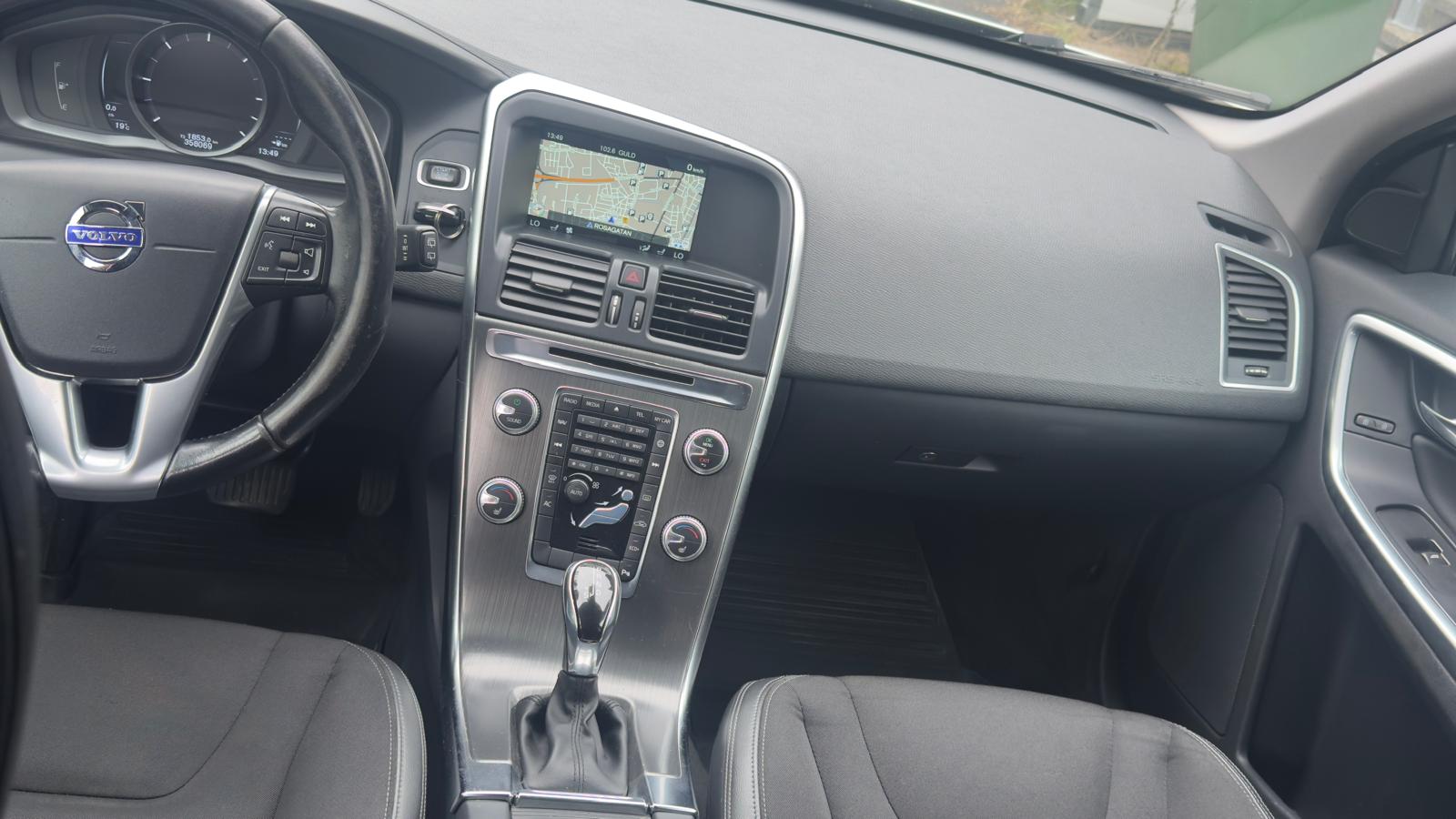 Volvo XC60 D4 Geartronic 2016, bild 6/6