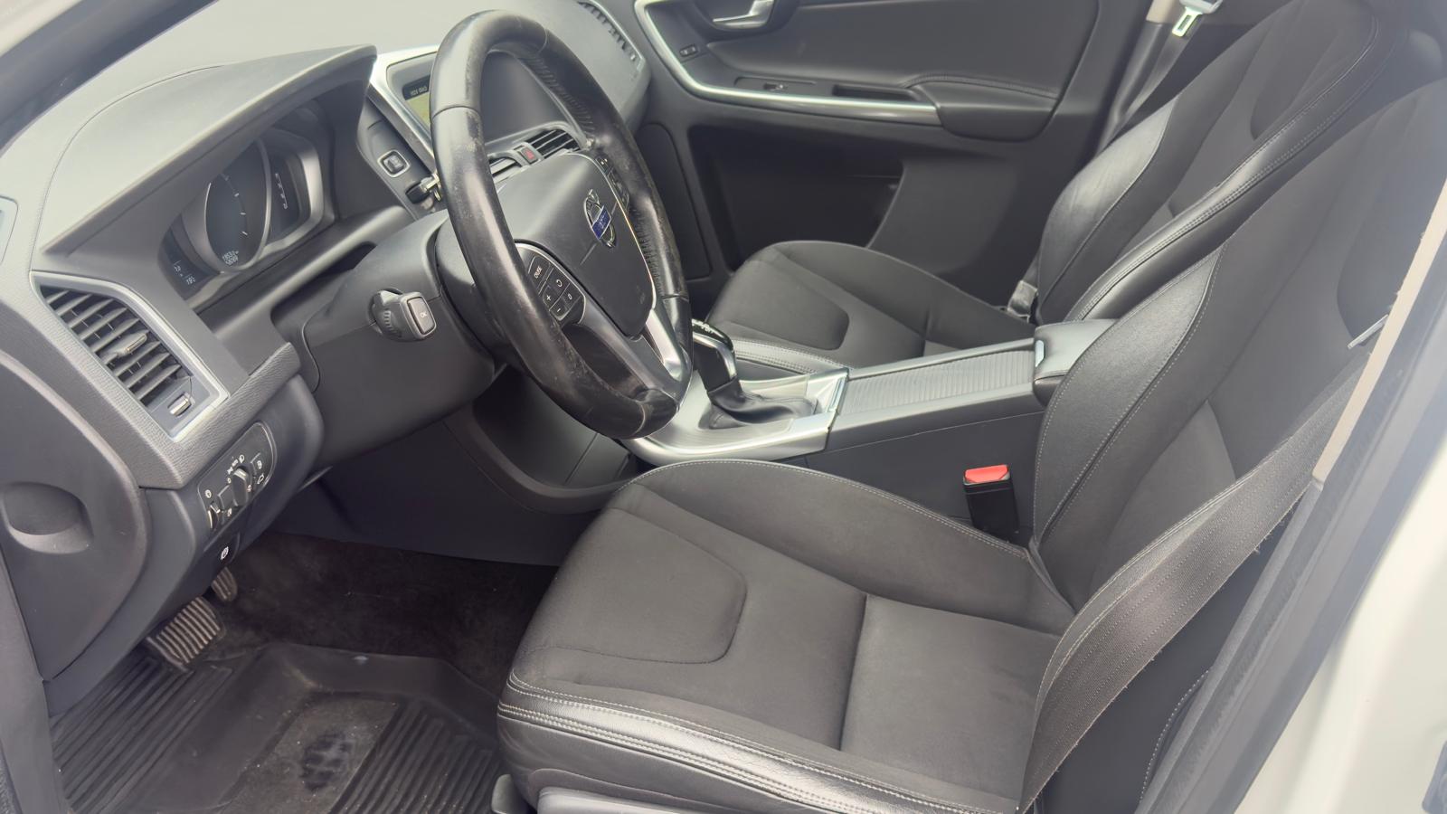 Volvo XC60 D4 Geartronic 2016, bild 5/6