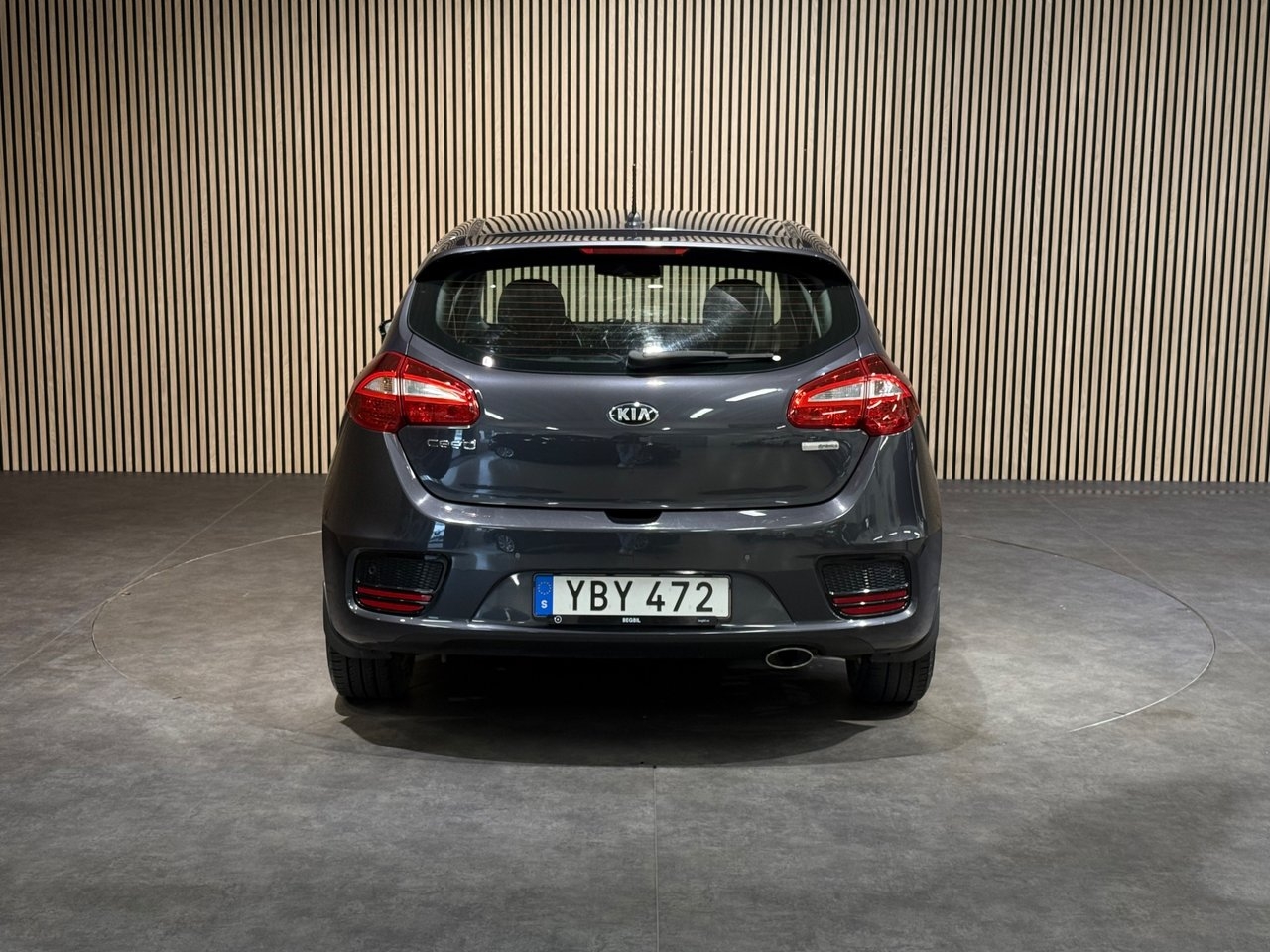 Kia Ceed cee'd 1.6 CRDi 2016, bild 5/10