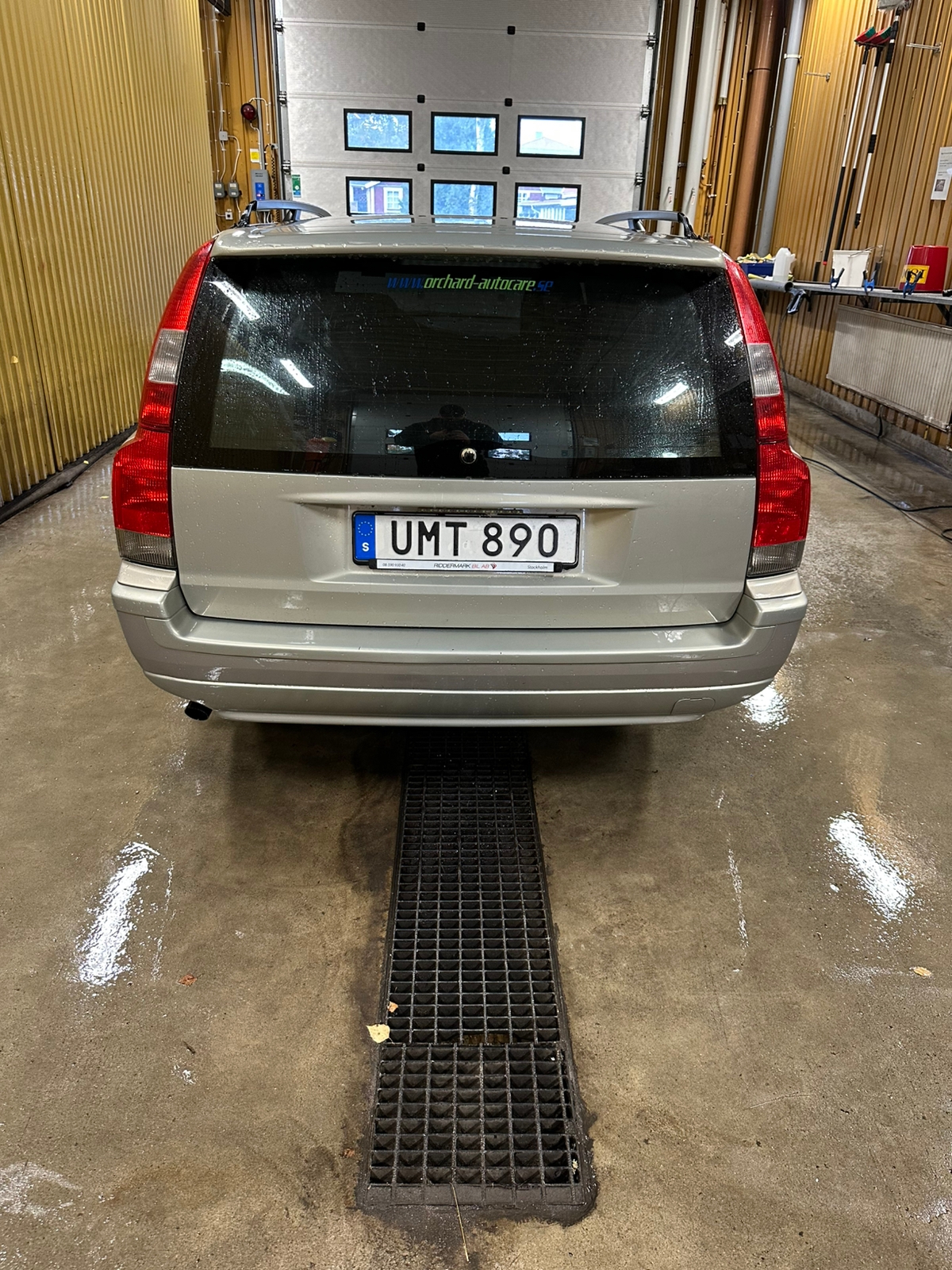 Volvo V70 2.5T Manuell 2004, bild 4/8