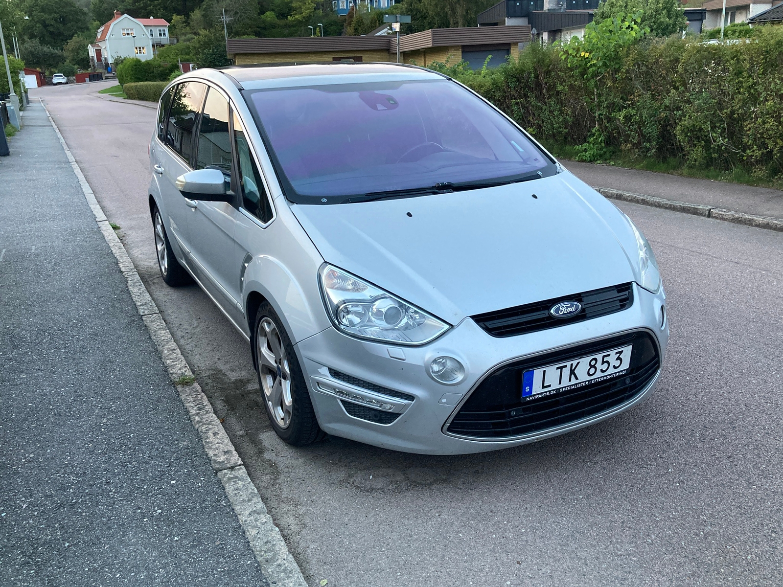 Ford S-MAX 2.0 TDCi Powershift 2011, photo 2/10