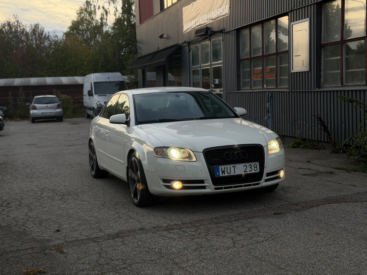 Audi A4 2005, bild 2/5