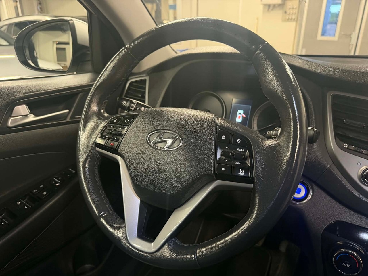 Hyundai Tucson 2017, bild 6/10