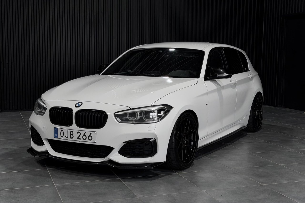 BMW M140i