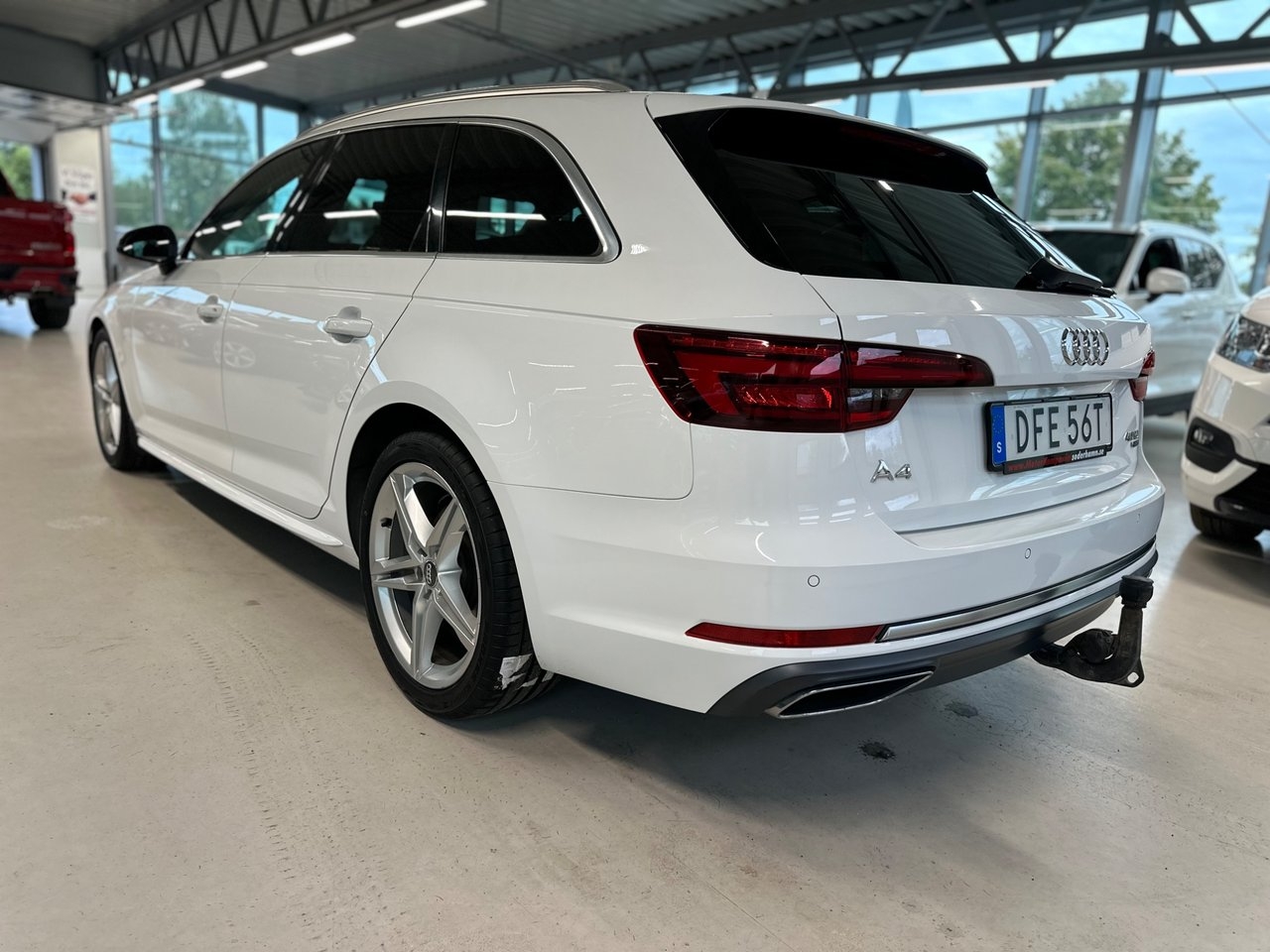Audi A4 2019, kuva 5/10