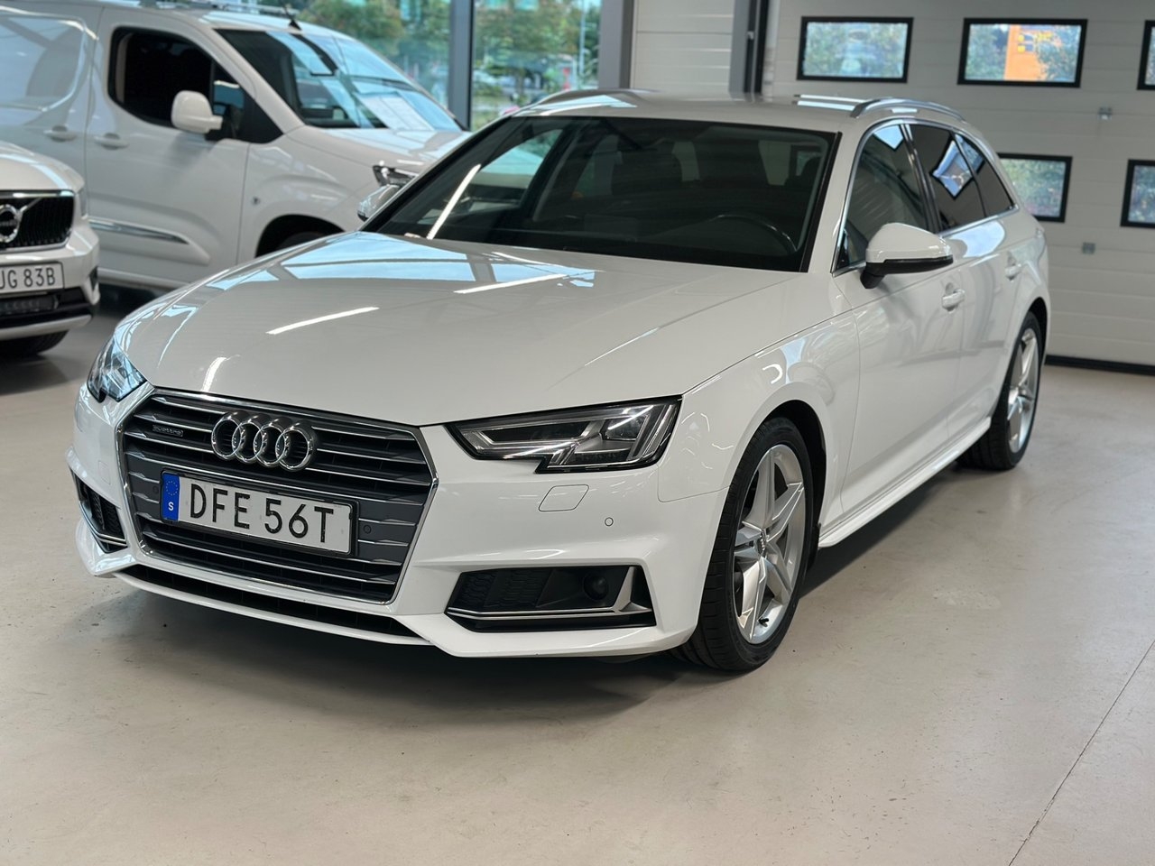 Audi A4 2019, kuva 3/10