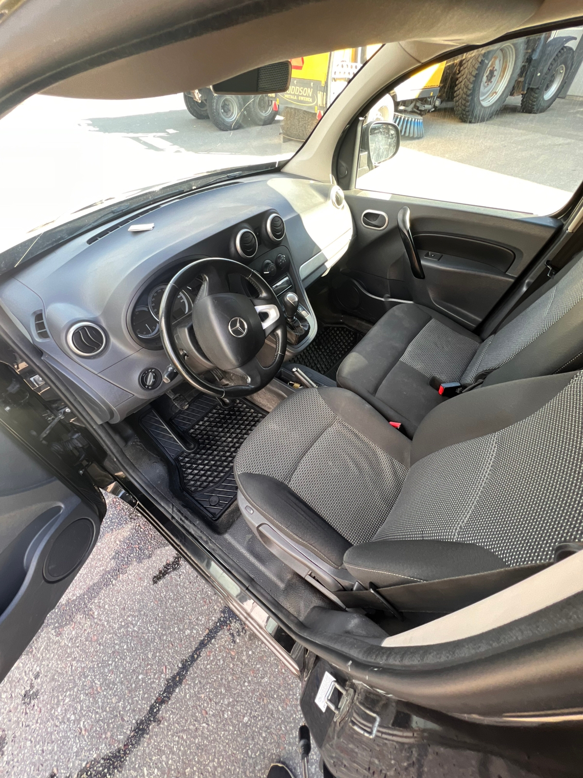 Mercedes-Benz Citan 111 CDI Manuell 2018, photo 7/7