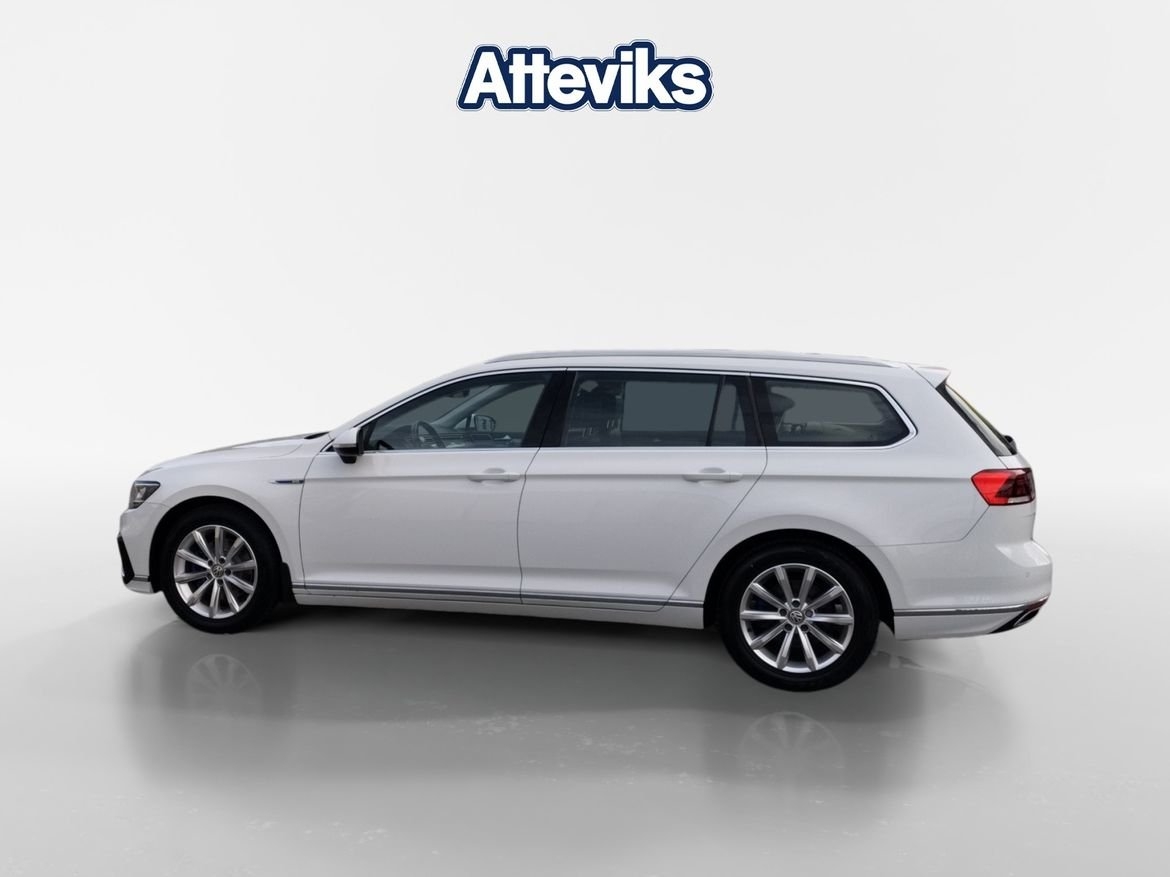 Volkswagen Passat 2020, bild 6/10