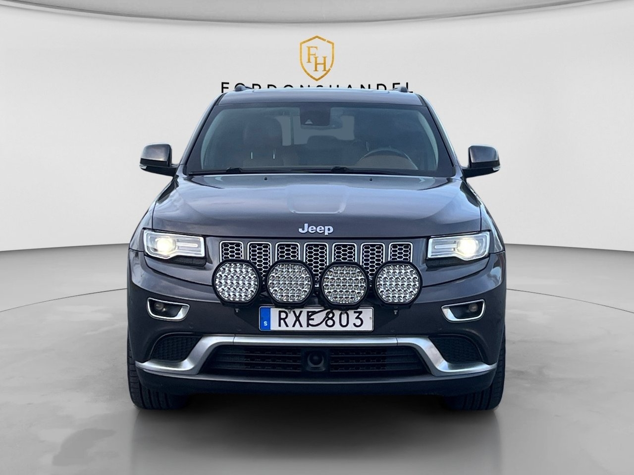 Jeep Grand Cherokee 2015, photo 2/10