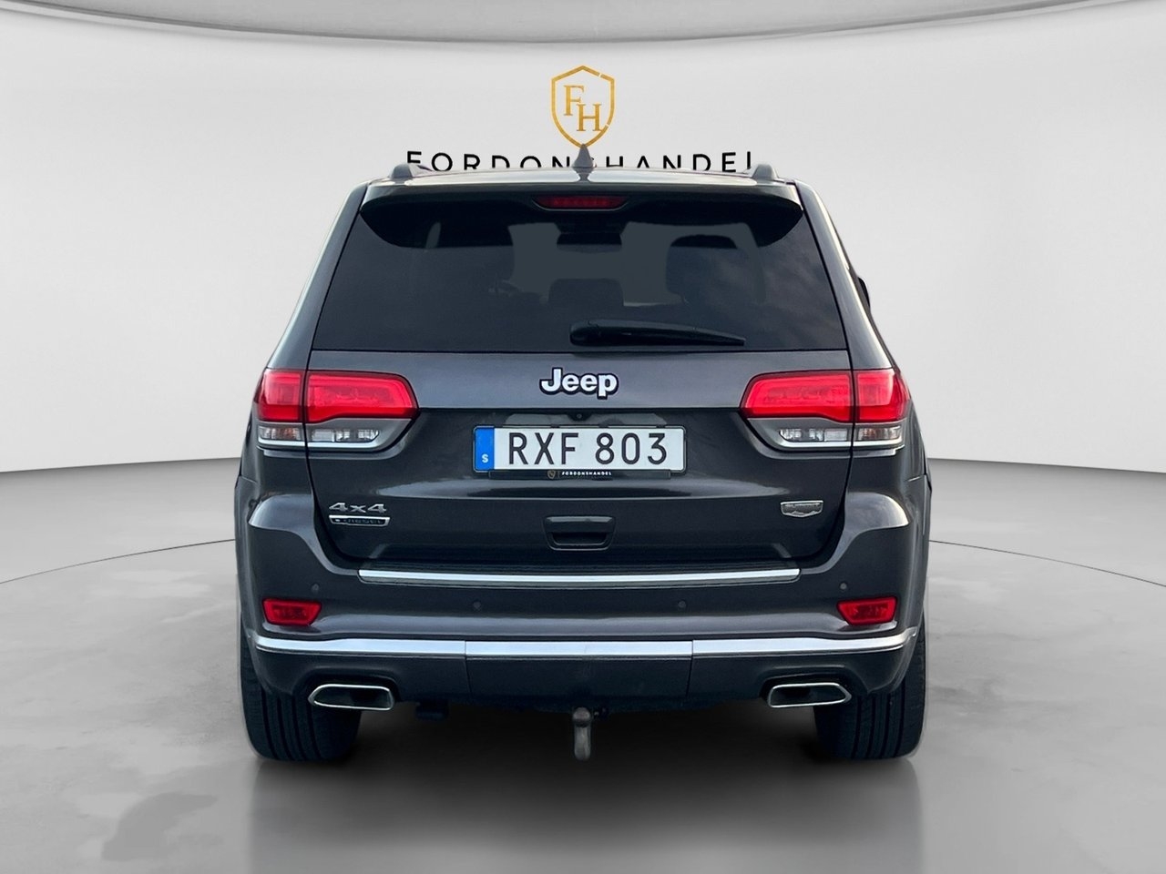 Jeep Grand Cherokee 2015, photo 6/10