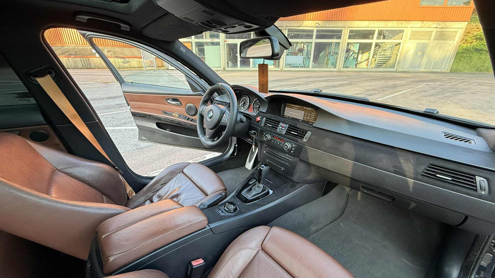 BMW 330 M Sport 2008, bild 5/5