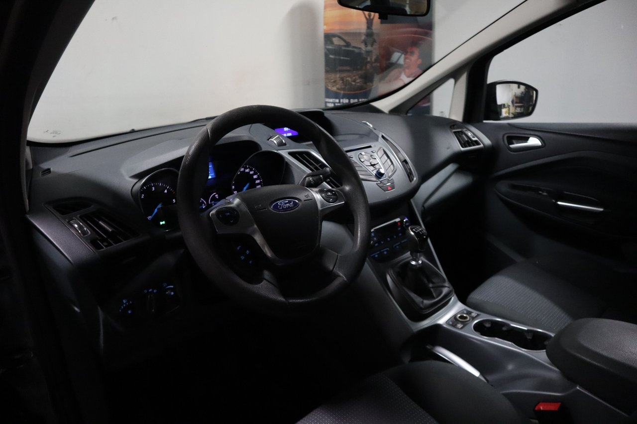 Ford C-Max 2012, photo 7/10