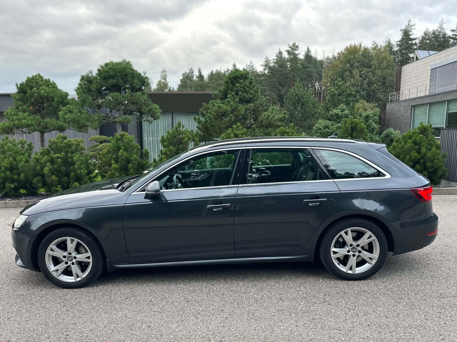 Audi A4 2018, bild 5/7