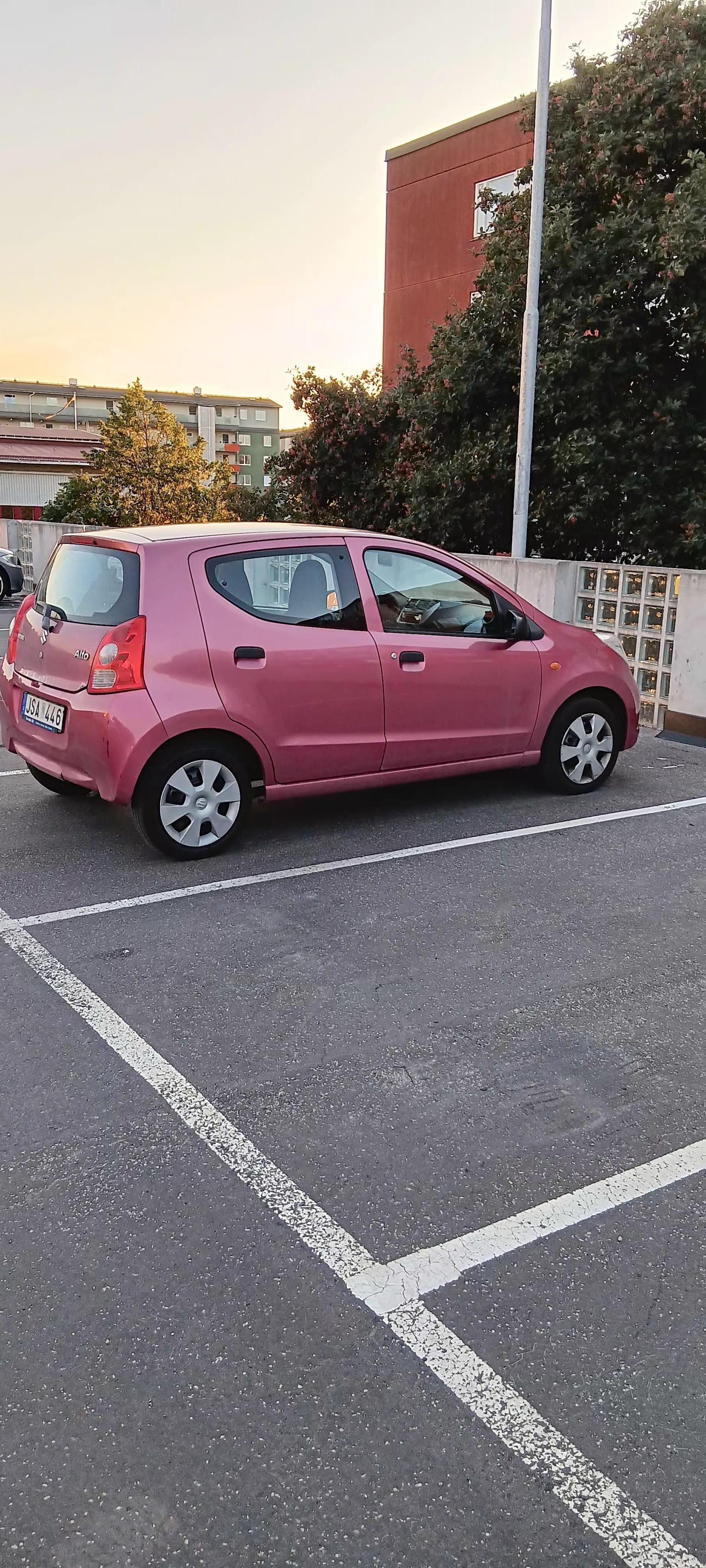Suzuki Alto 1.0 DOHC 12V VVT Manuell 2009, bild 5/5