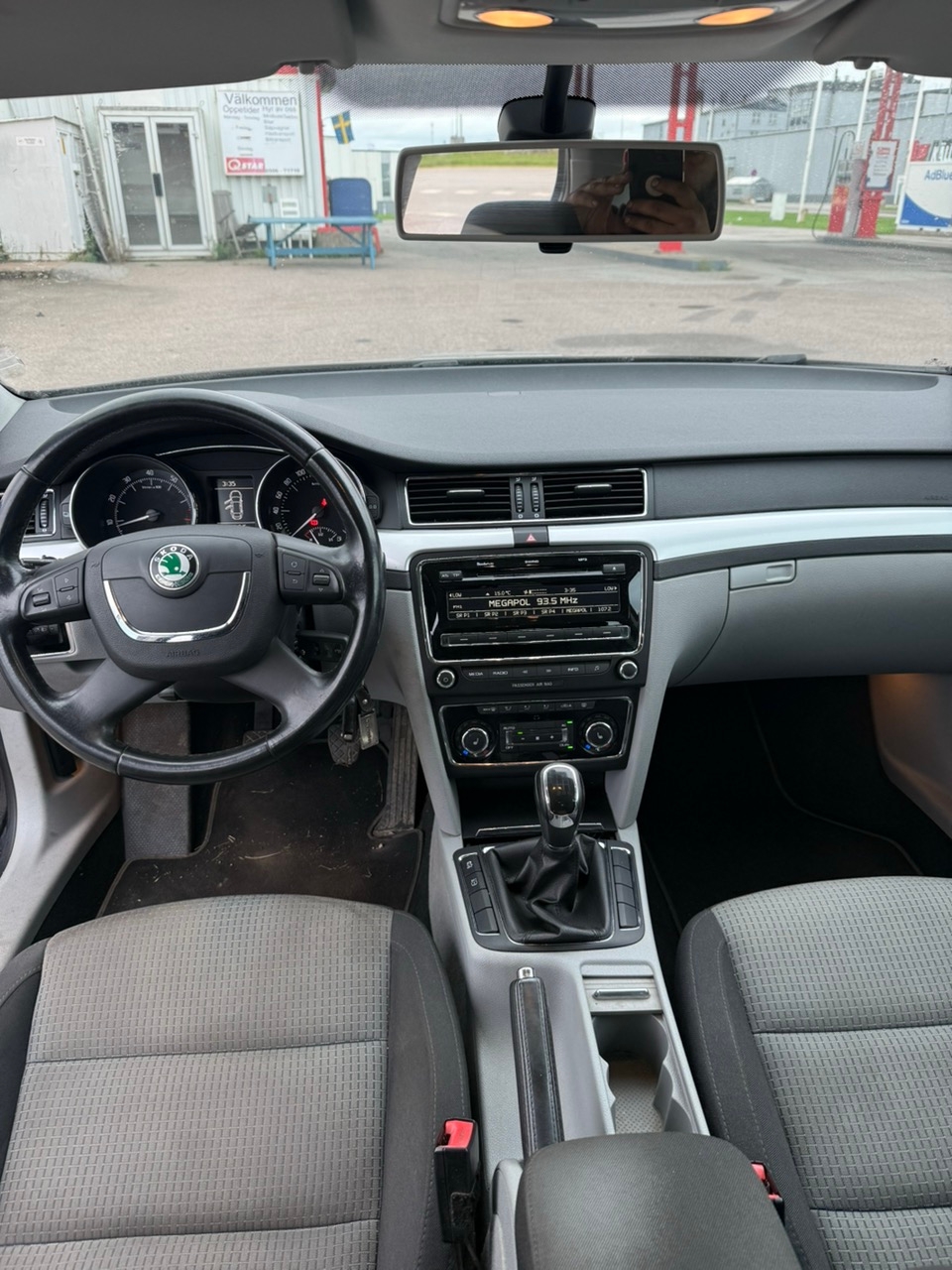 Skoda Superb 1.8 TSI Manuell 2011, bild 7/10