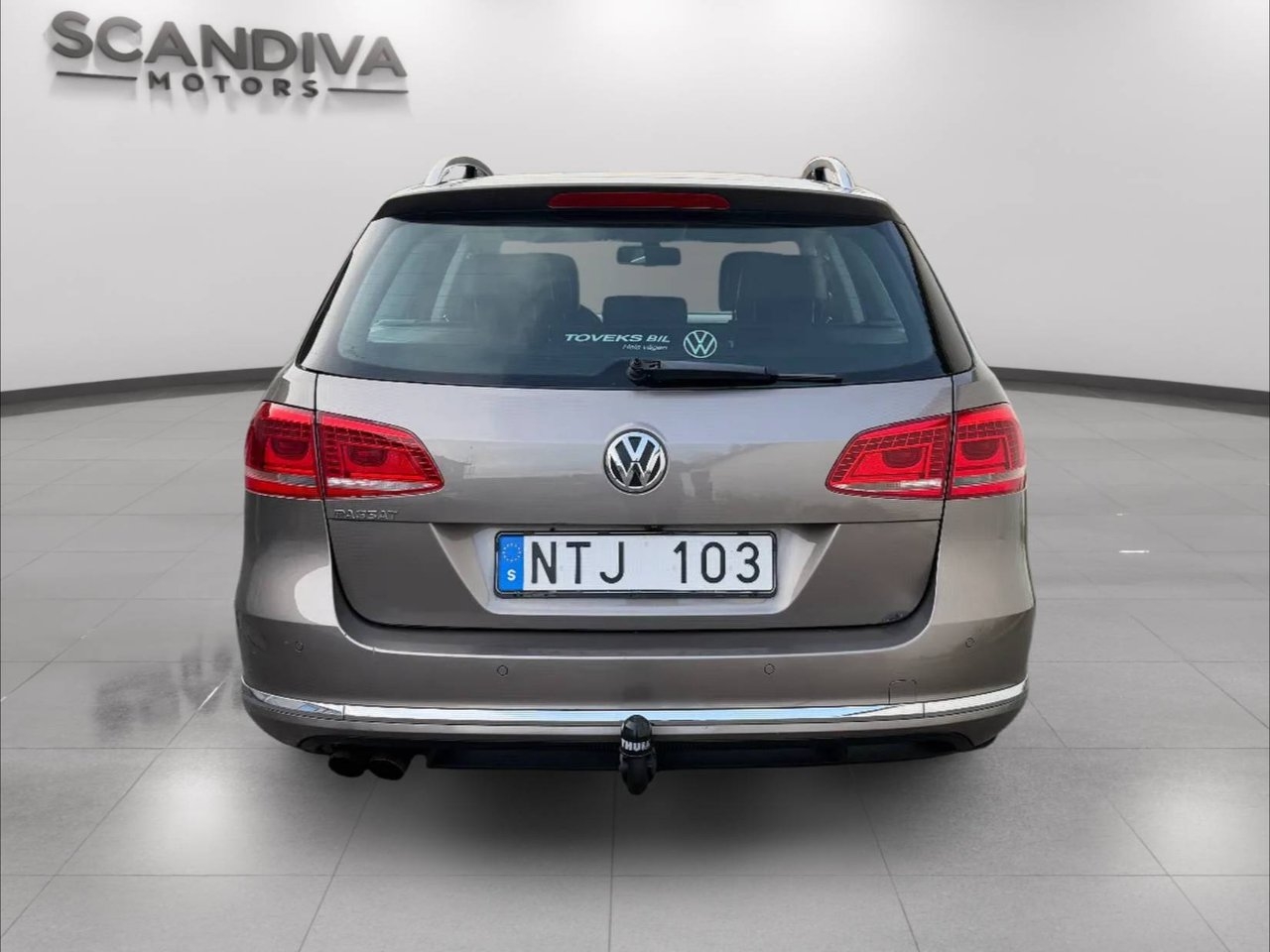 Volkswagen Passat 2011, bild 7/10