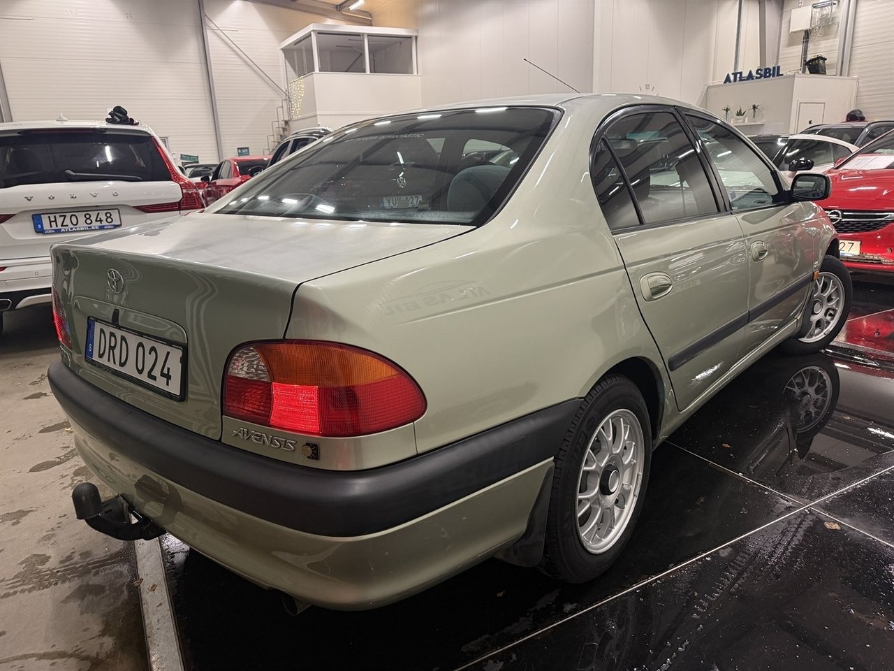 Toyota Avensis 1998, bild 5/10