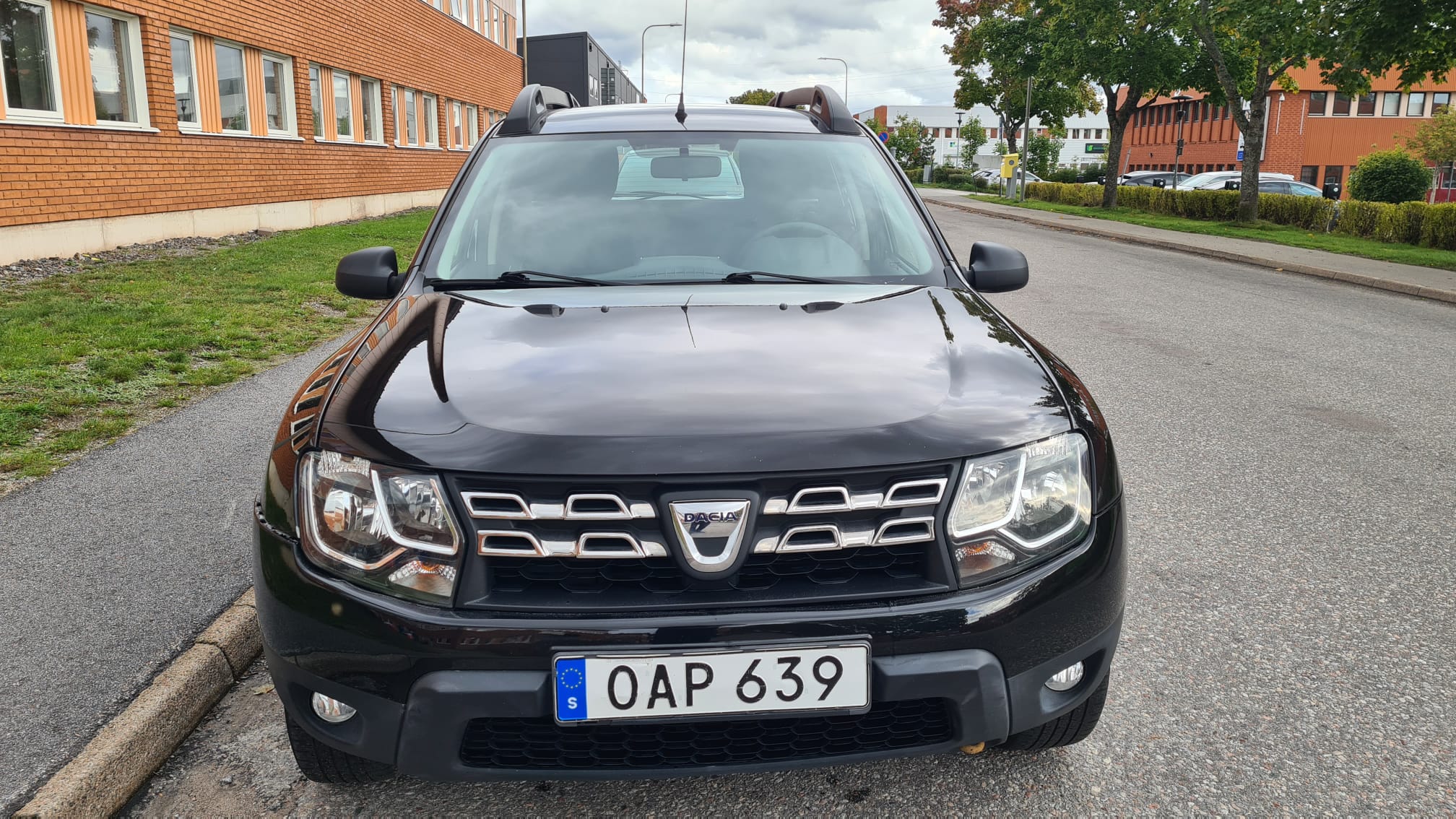 Dacia Duster 1.6 SCe Manuell 2016, kuva 2/22