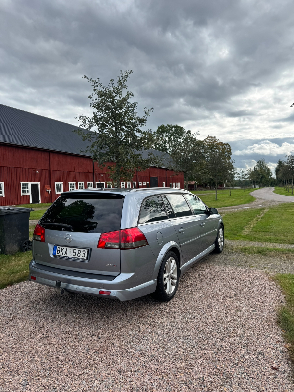 Opel Vectra Caravan 1.9 CDTI Automatisk 2008, photo 3/7