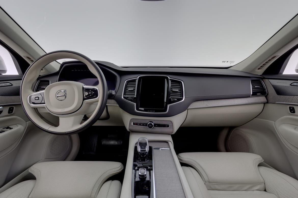 Volvo XC90 Recharge T8 Ultimate Bright 2024, bild 7/10