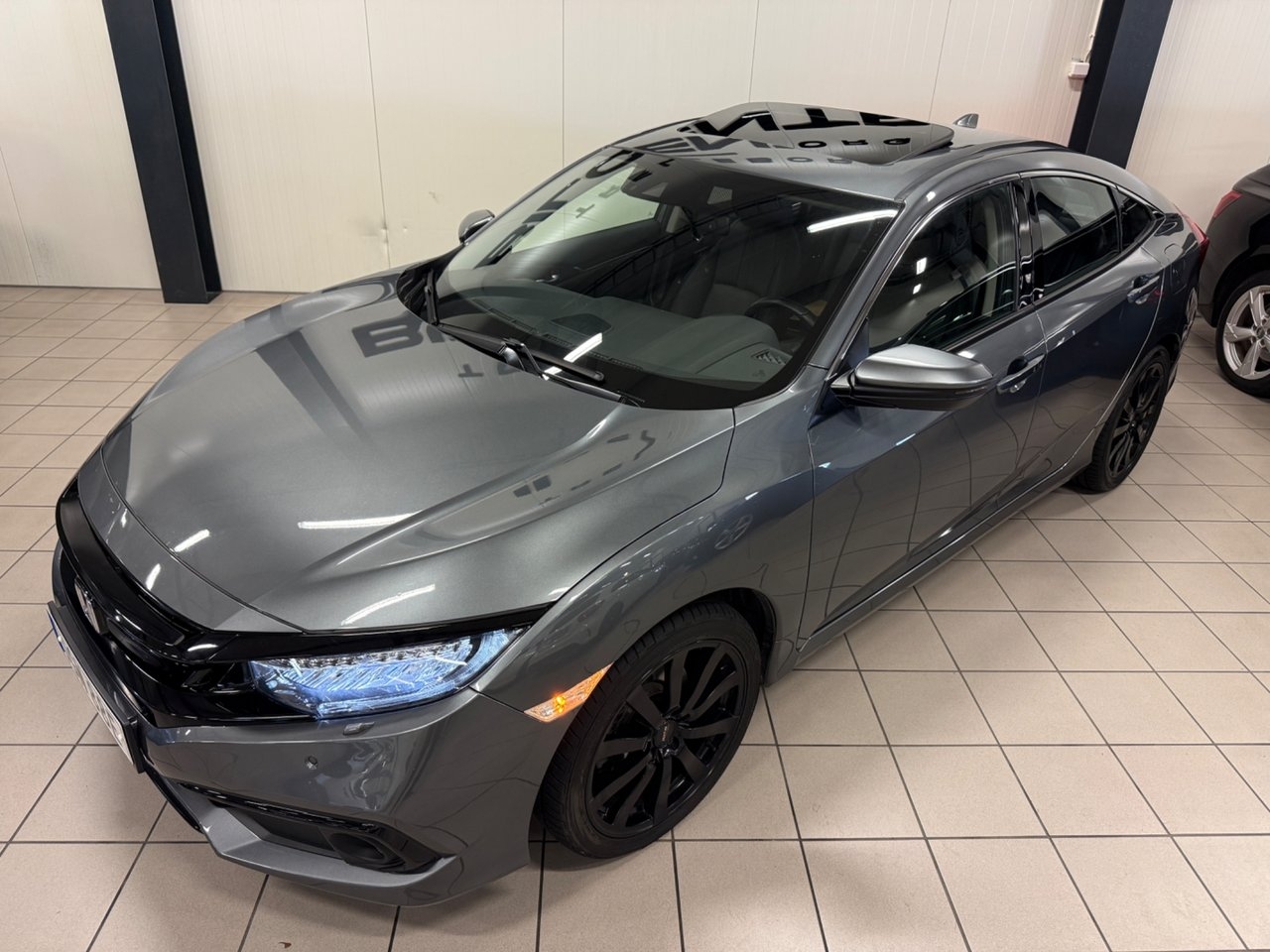 Honda Civic 2020, bild 2/10