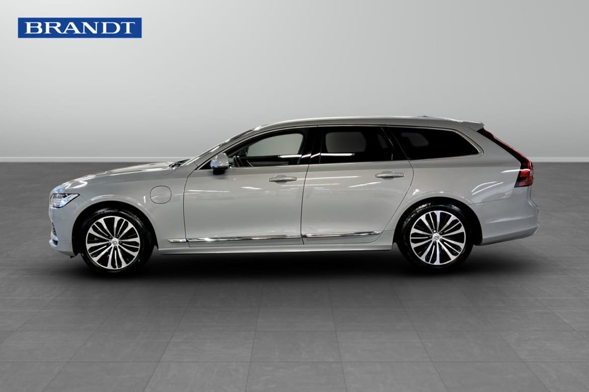 Volvo V90 T6 Core Edition 2025, kuva 3/9