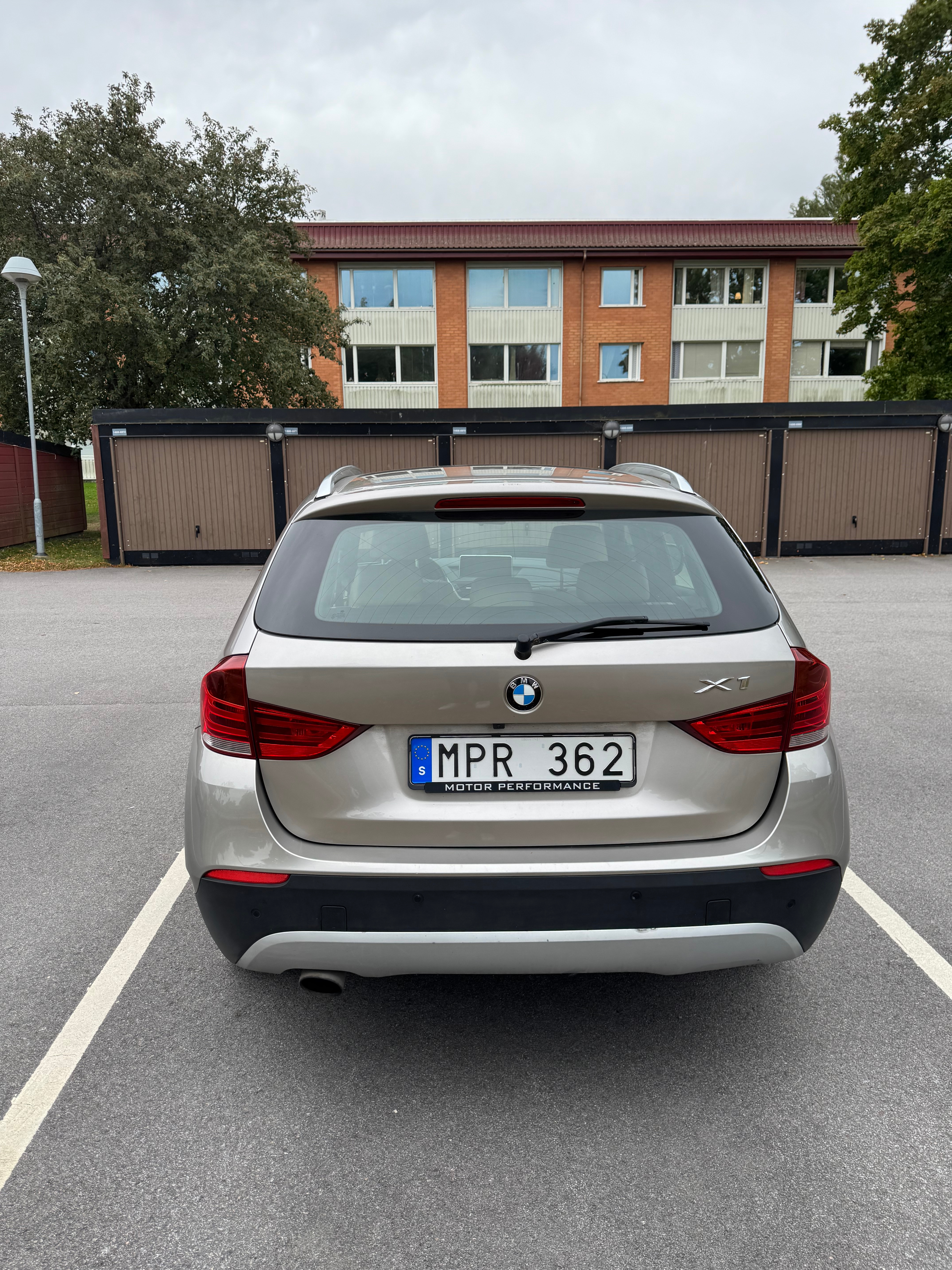 BMW X1 xDrive20d Steptronic 2011, kuva 3/10