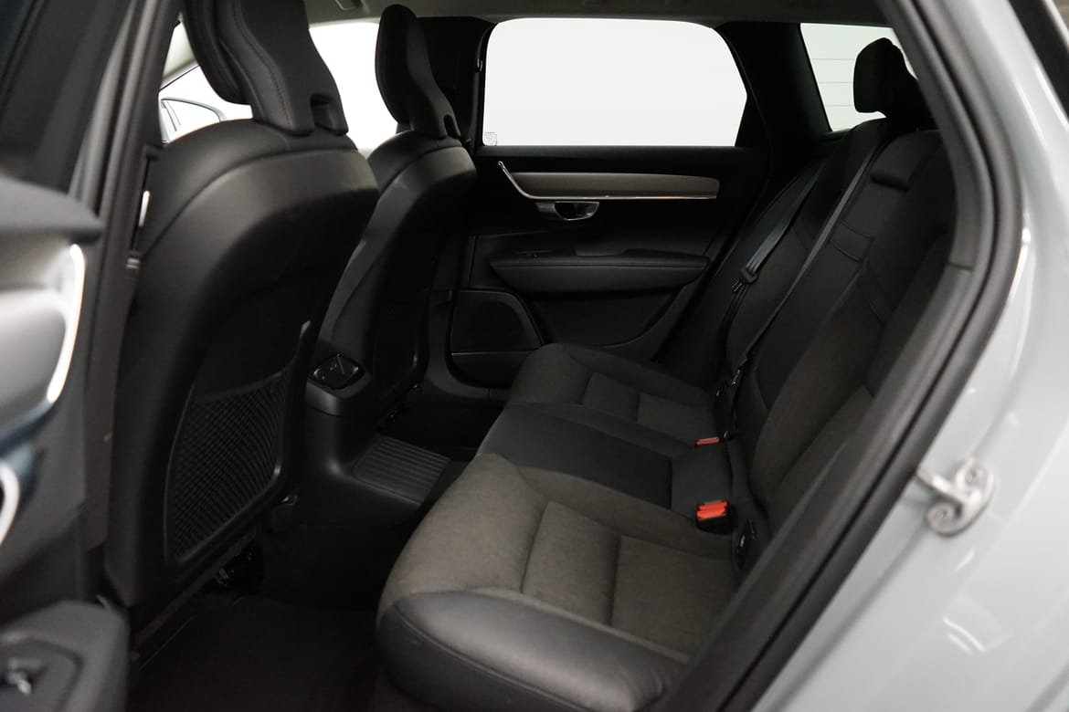 Volvo V90 2024, photo 7/10