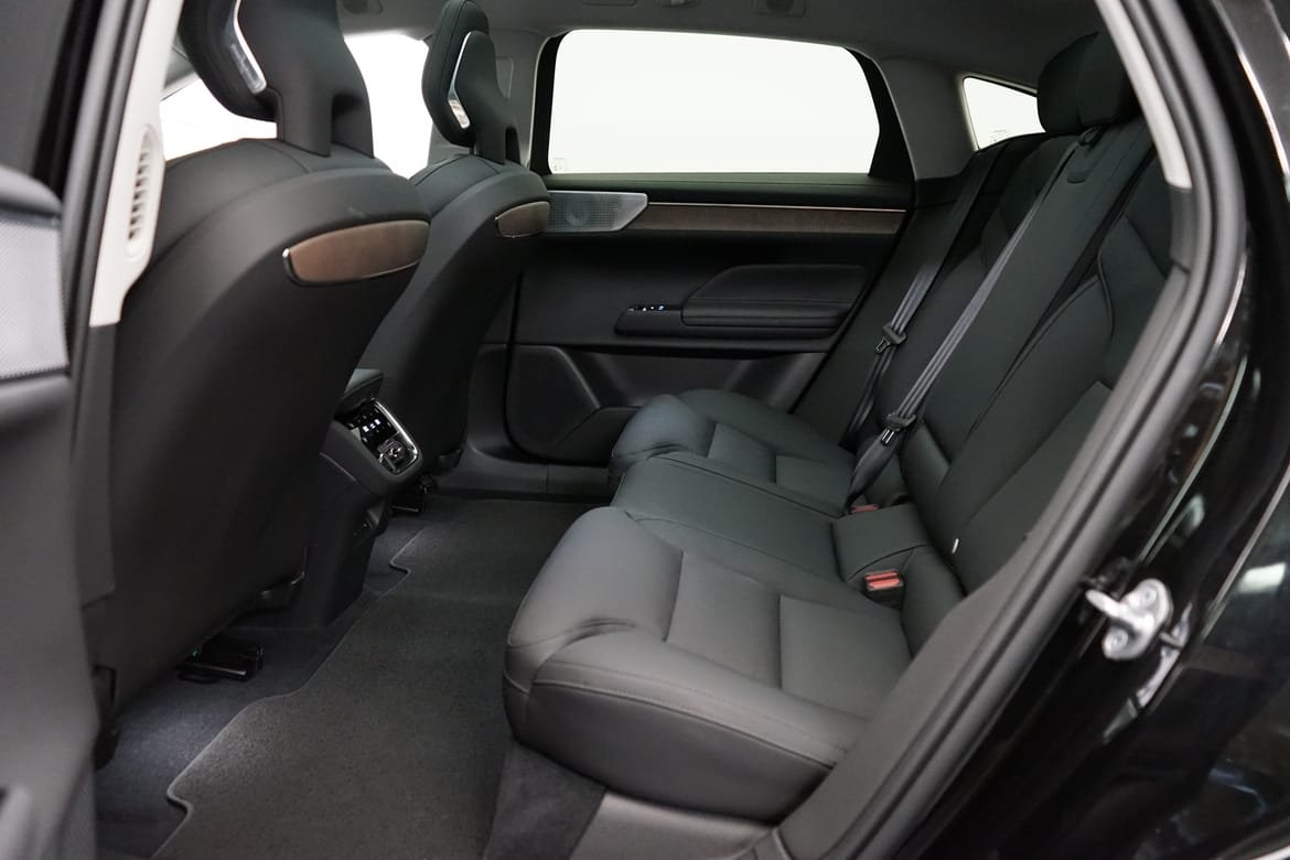 Volvo ES90 2026, bild 7/10