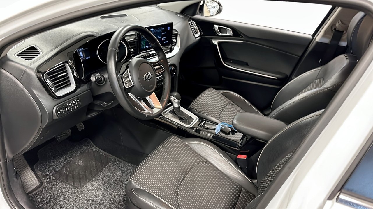 Kia Ceed 2021, kuva 7/10