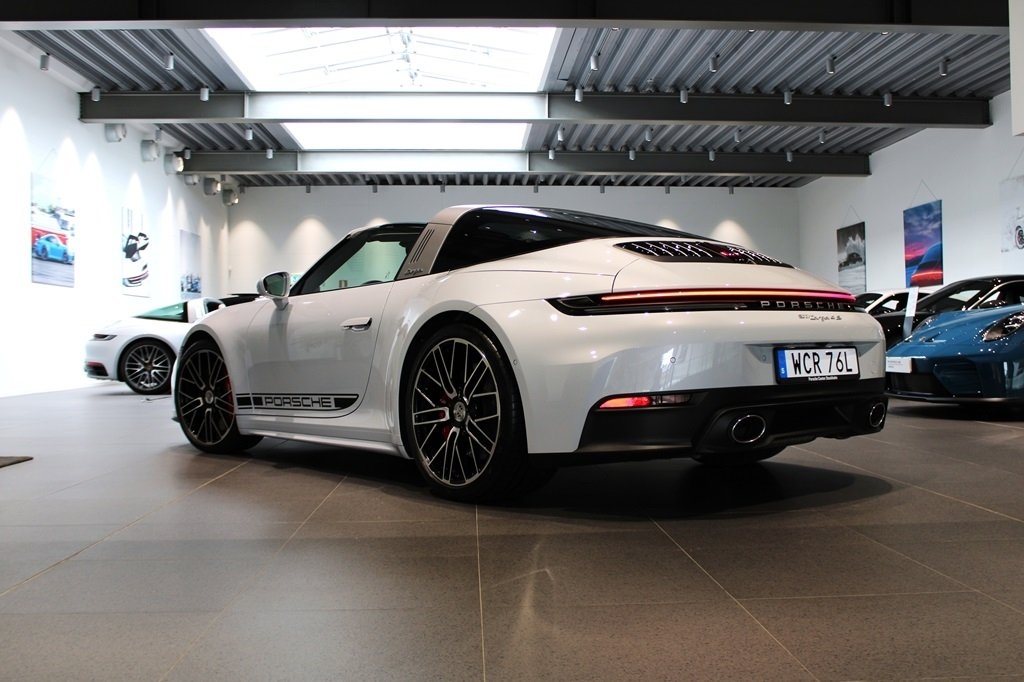Porsche 911 Targa 4S 992.2 2026, bild 2/17