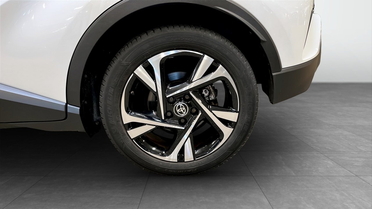 Toyota C-HR 2023, bild 6/12