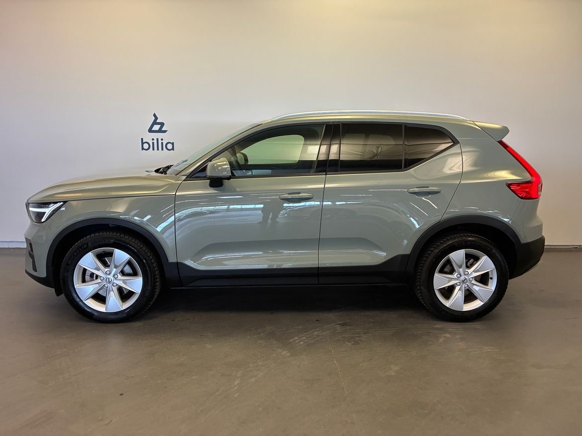 Volvo XC40 B4 FWD Bensin Core SE II 2024, photo 3/10