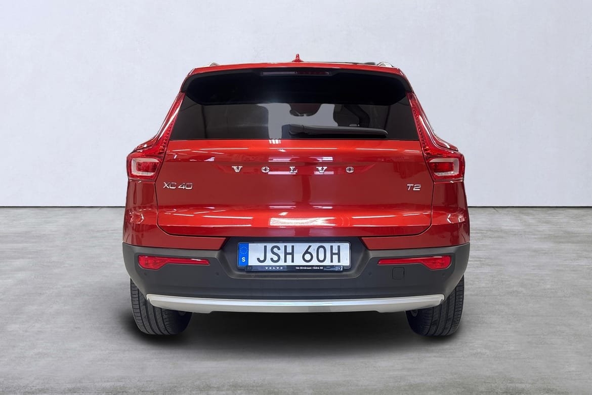 Volvo XC40 T2 FWD Momentum Advanced 2021, bild 5/10