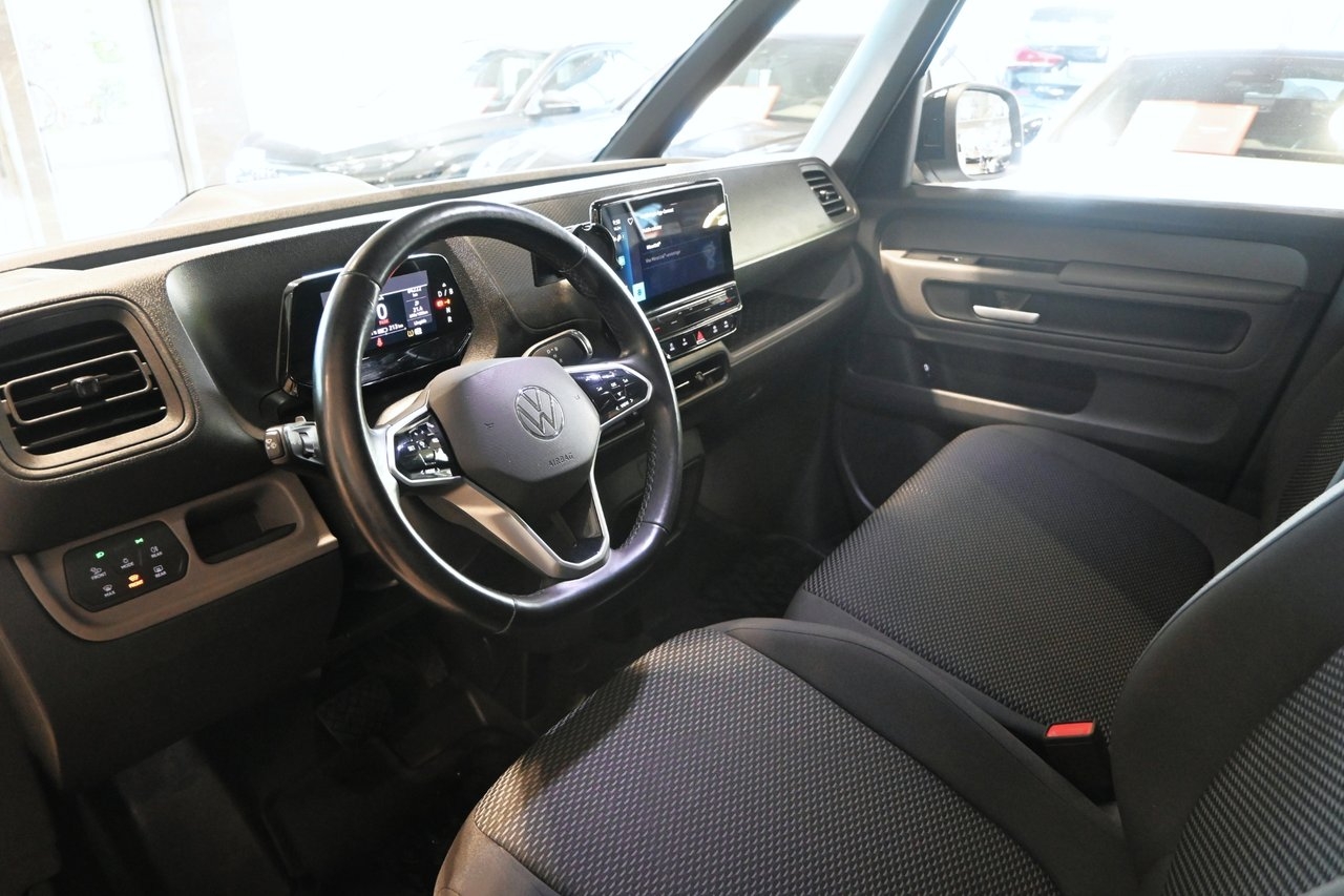 Volkswagen ID. Buzz Cargo 82 kWh 19" 2023, bild 7/10