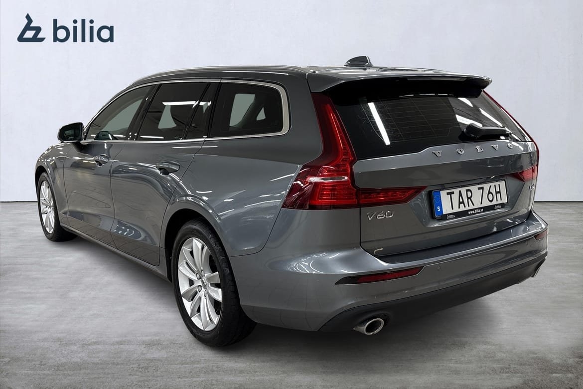 Volvo V60 D4 Momentum Advanced Edition 2019, bild 2/10