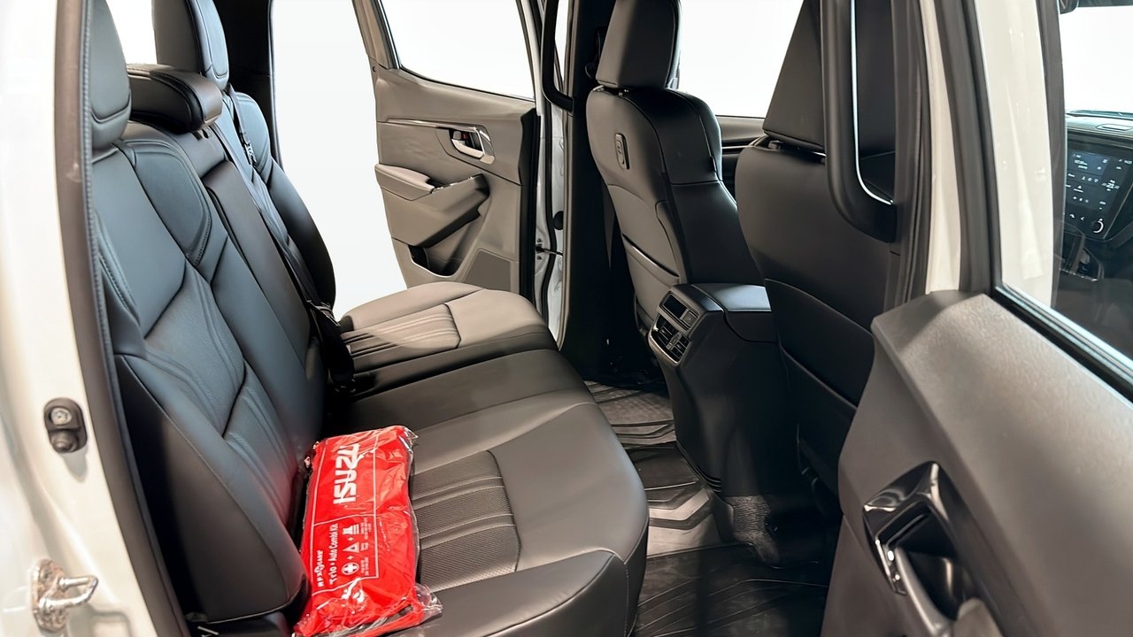 Isuzu D-max XRX Double Cab CNG 2026, bild 7/10