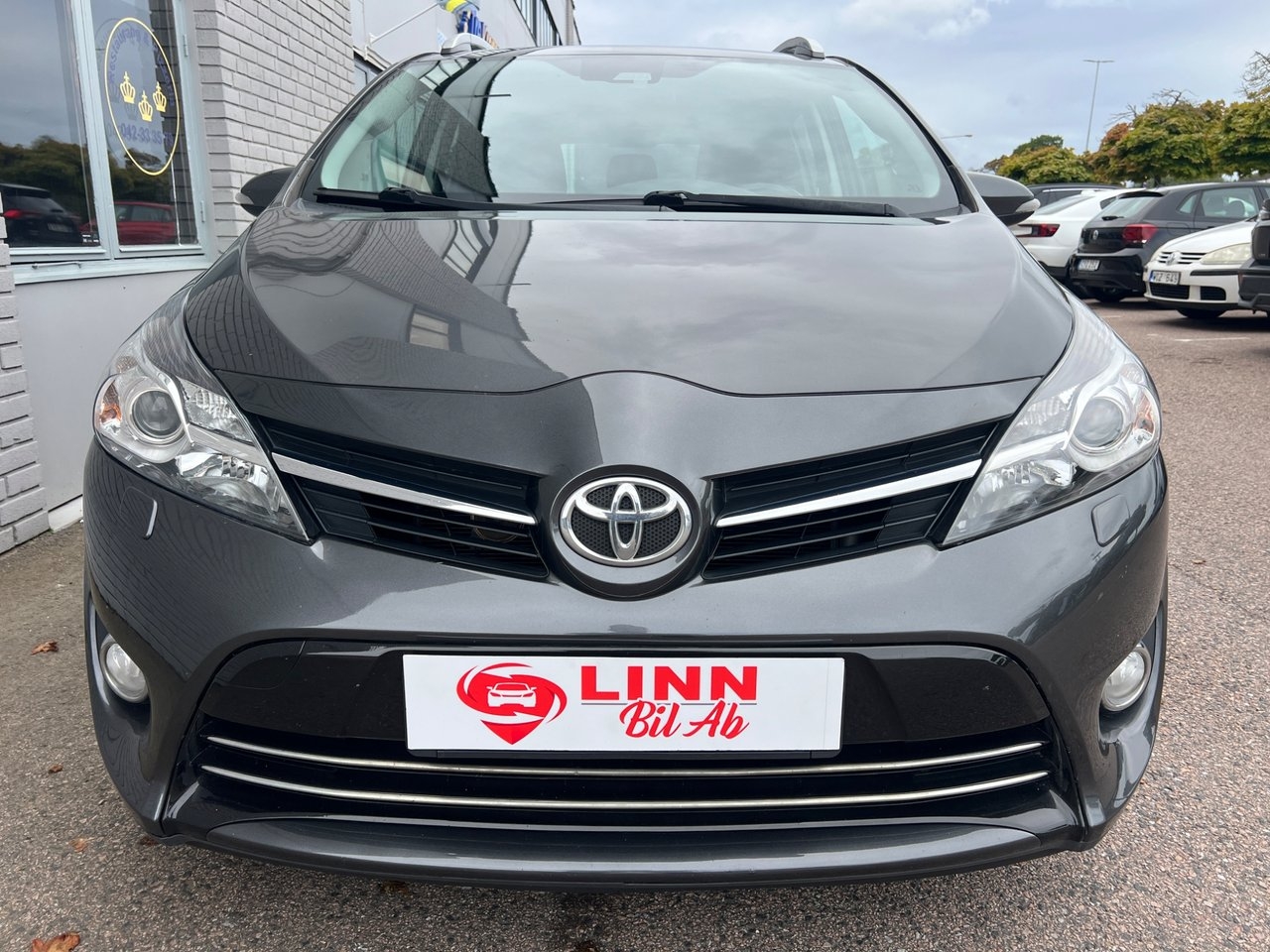 Toyota Verso 2016, bild 2/10
