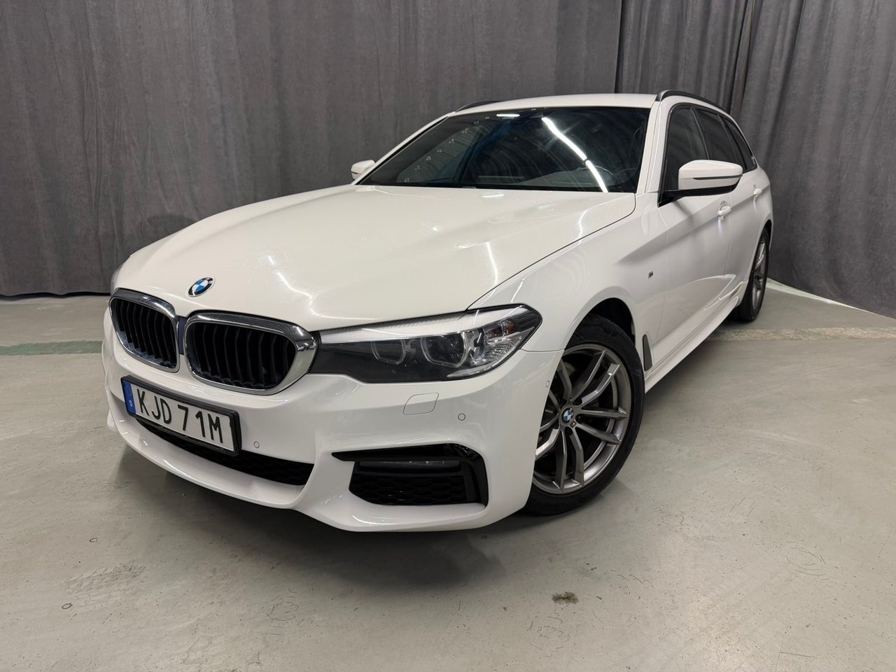 BMW 520 2020, bild 2/10