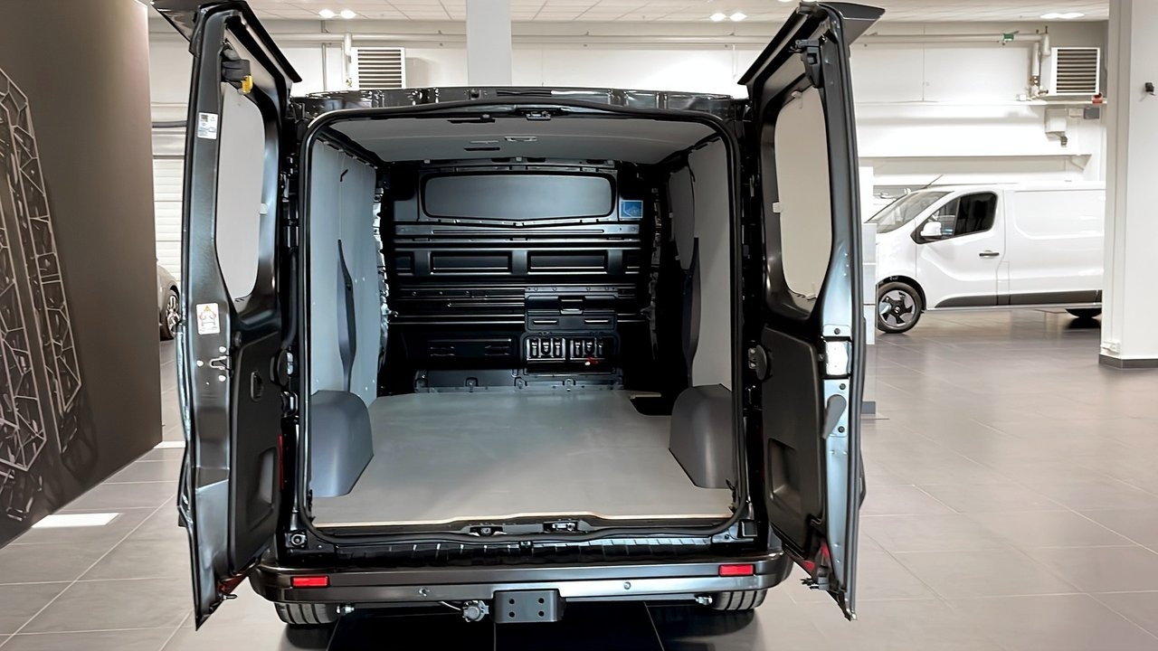 Renault Trafic 2026, photo 7/9